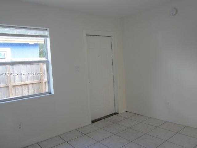 Small Image of Pompano Beach Number 34