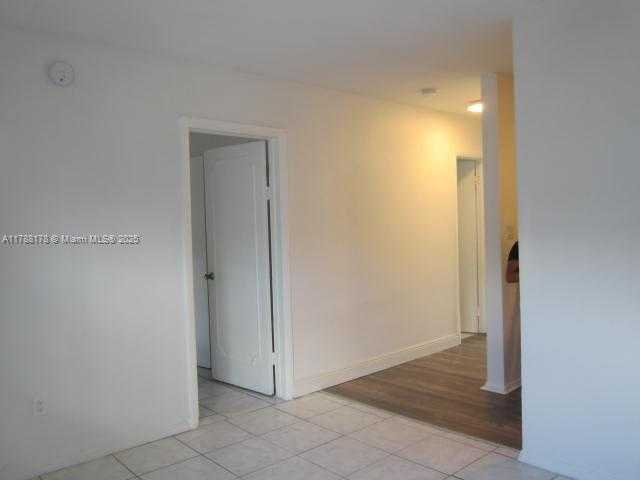 Small Image of Pompano Beach Number 35