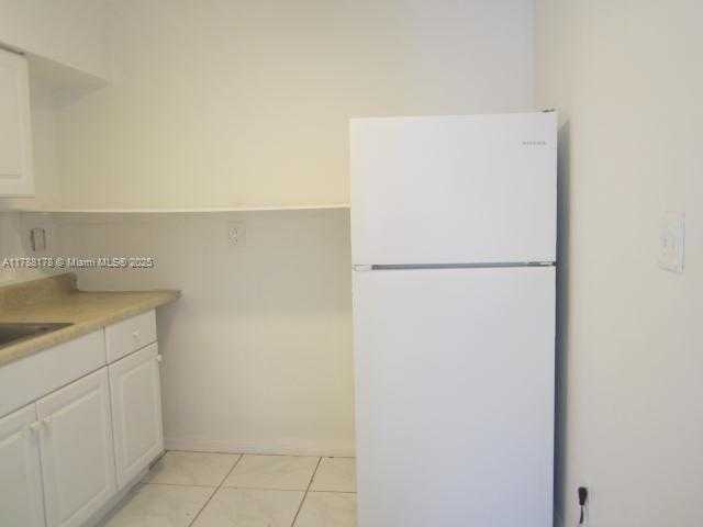 Small Image of Pompano Beach Number 40