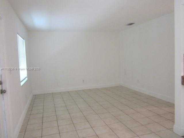 Small Image of Pompano Beach Number 100