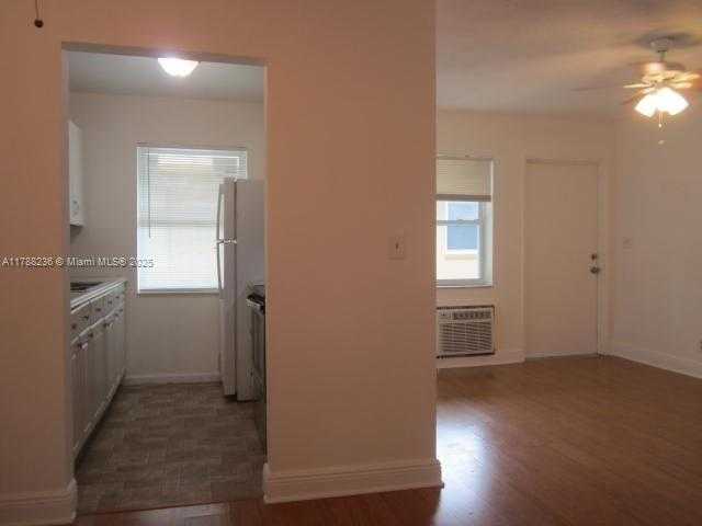 Small Image of Pompano Beach Number 65