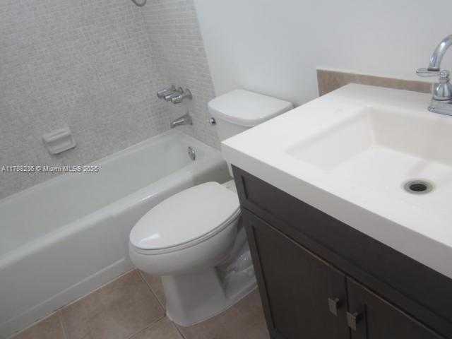 Small Image of Pompano Beach Number 98