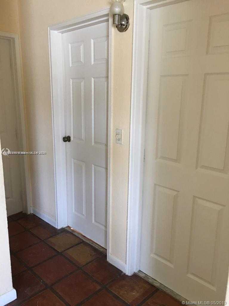 Small Image of 417 SOUTH WEST 3RD ST #2, Hallandale Beach Number 15