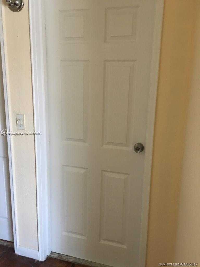 Small Image of 417 SOUTH WEST 3RD ST #2, Hallandale Beach Number 16