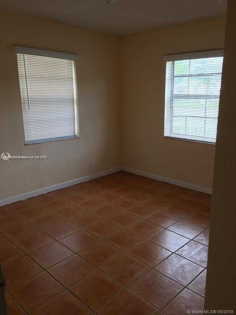 Small Image of 417 SOUTH WEST 3RD ST #2, Hallandale Beach Number 17