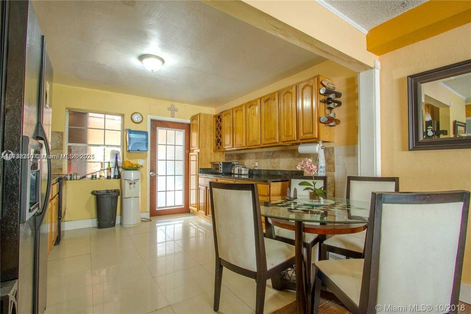 Small Image of 417 SOUTH WEST 3RD ST #2, Hallandale Beach Number 24