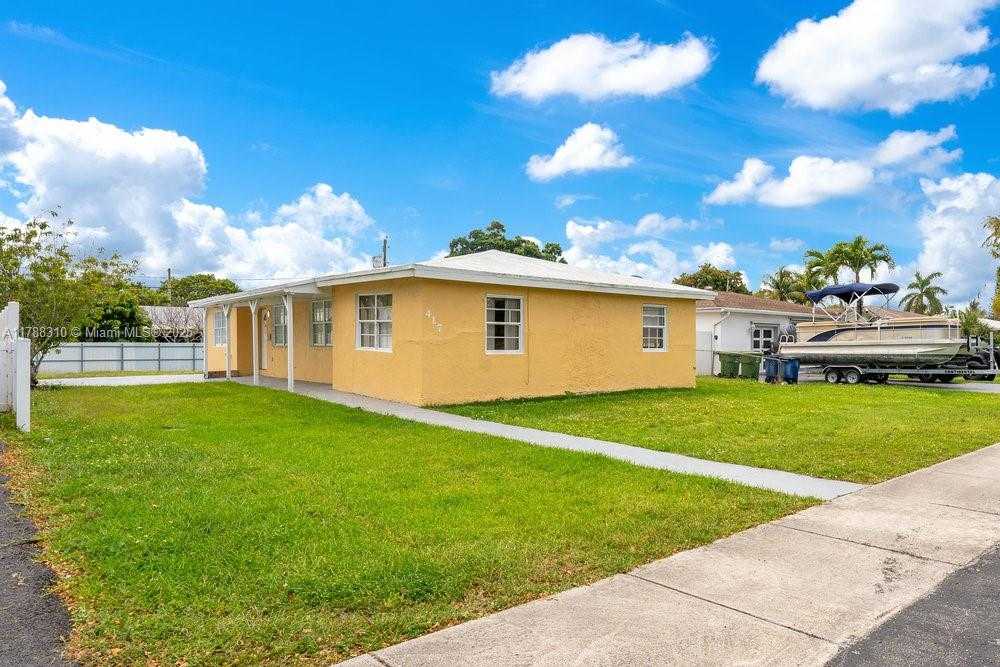 Small Image of 417 SOUTH WEST 3RD ST #2, Hallandale Beach Number 31