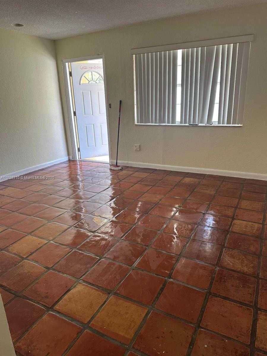 Small Image of 417 SOUTH WEST 3RD ST #2, Hallandale Beach Number 9