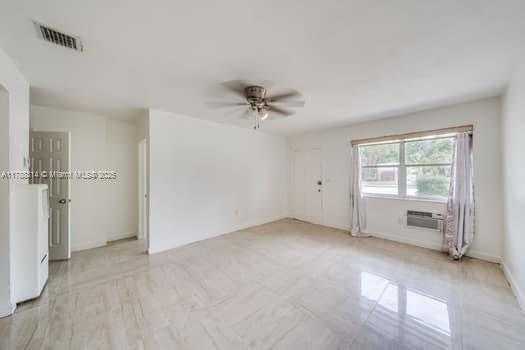 Small Image of 1350 NORTH EAST 149TH ST, Miami Number 15