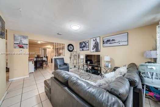 Small Image of 1350 NORTH EAST 149TH ST, Miami Number 41