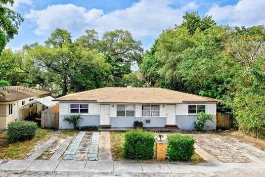 Small Image of 1350 NORTH EAST 149TH ST, Miami Number 59