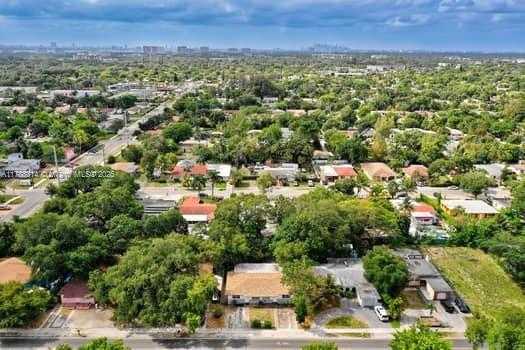 Small Image of 1350 NORTH EAST 149TH ST, Miami Number 60