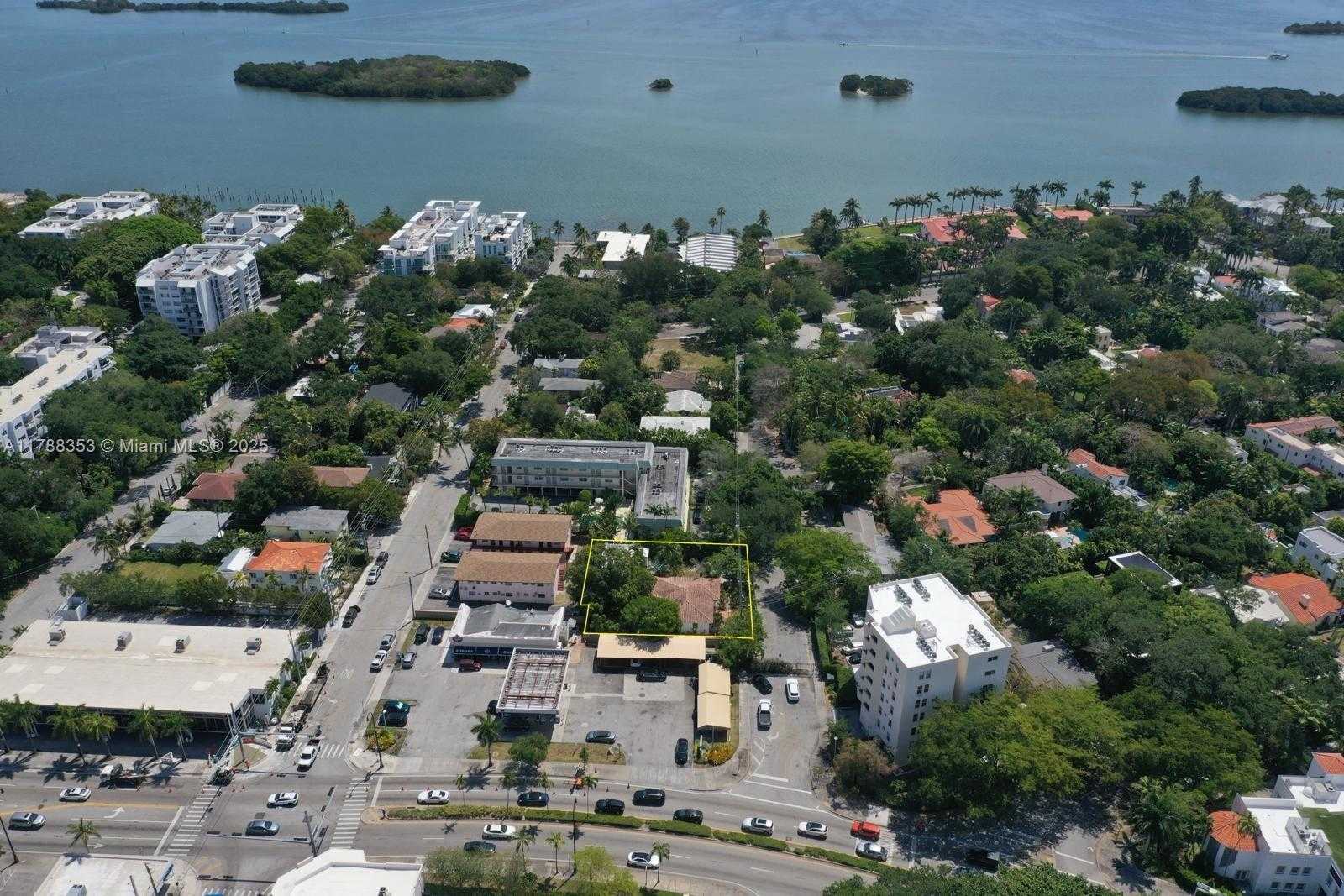 Small Image of 631 NORTH EAST 60TH ST, Miami Number 2