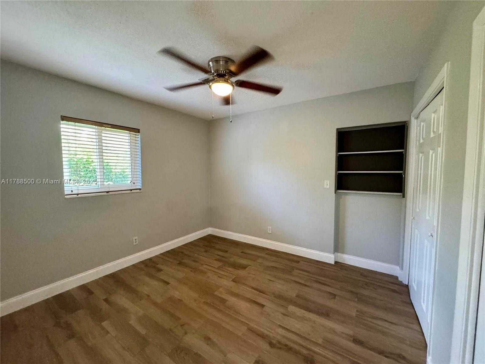 Small Image of 2641 SOUTH WEST 13TH AVE, Fort Lauderdale Number 24