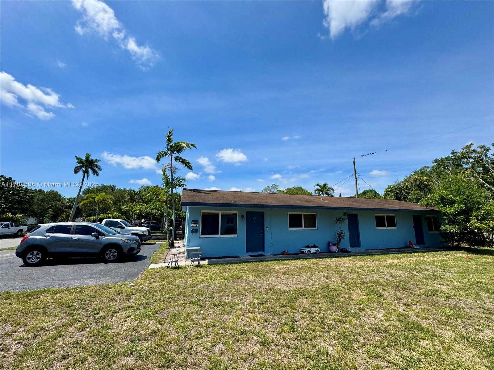 Small Image of 2631 SOUTH WEST 13TH AVE, Fort Lauderdale Number 22