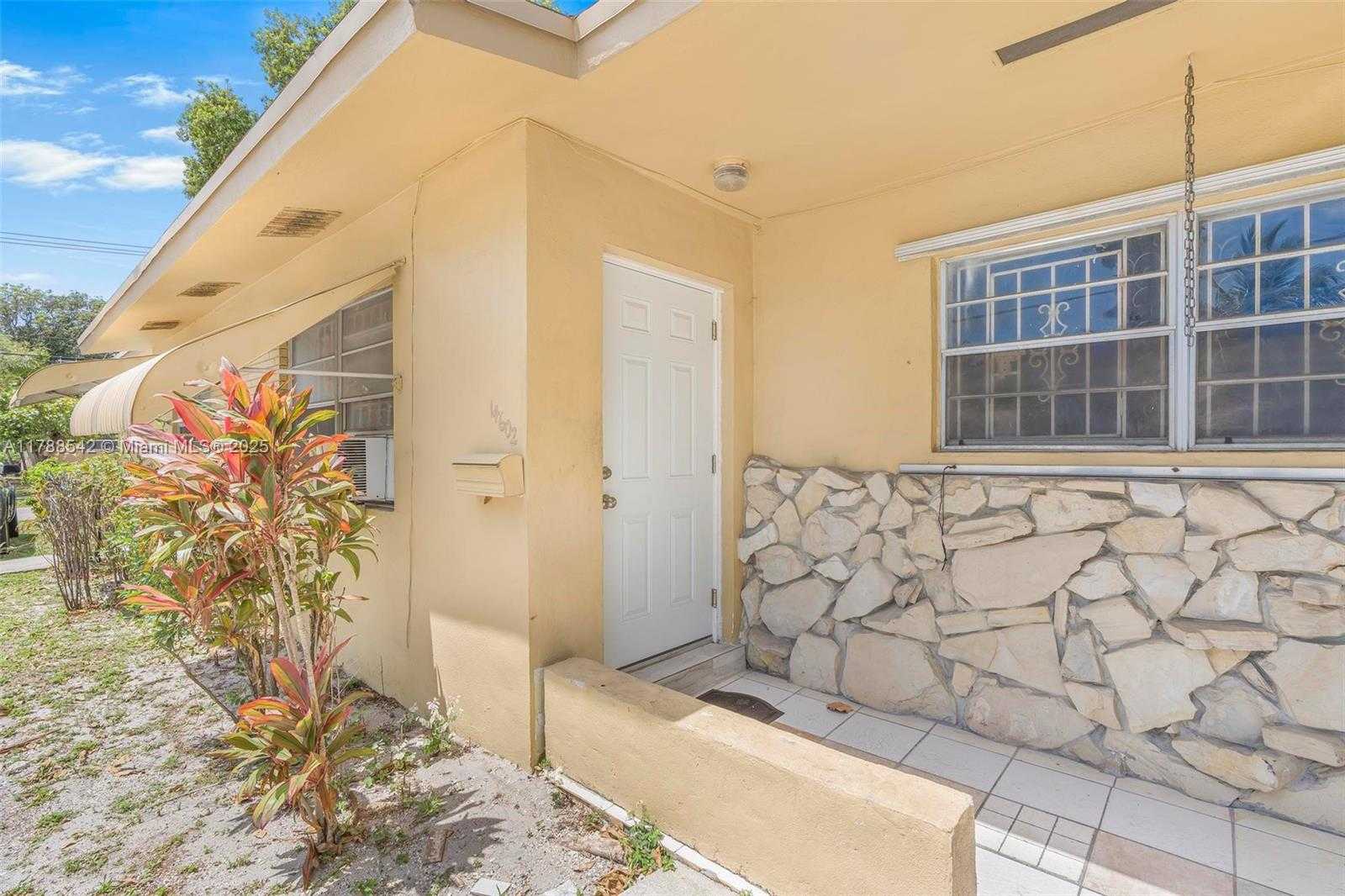 Small Image of 14600 NORTH EAST 14TH AVE, Miami Number 5