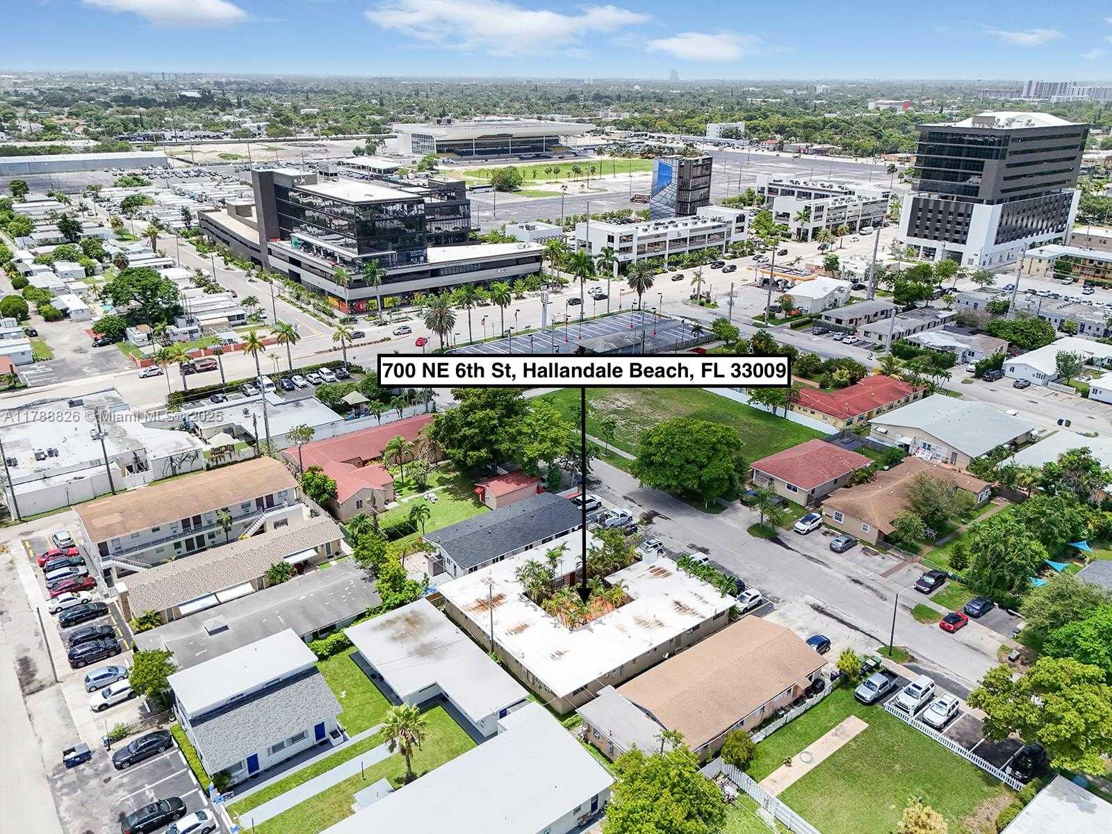 Small Image of 700 NORTH EAST 6TH ST #13, Hallandale Beach Number 5