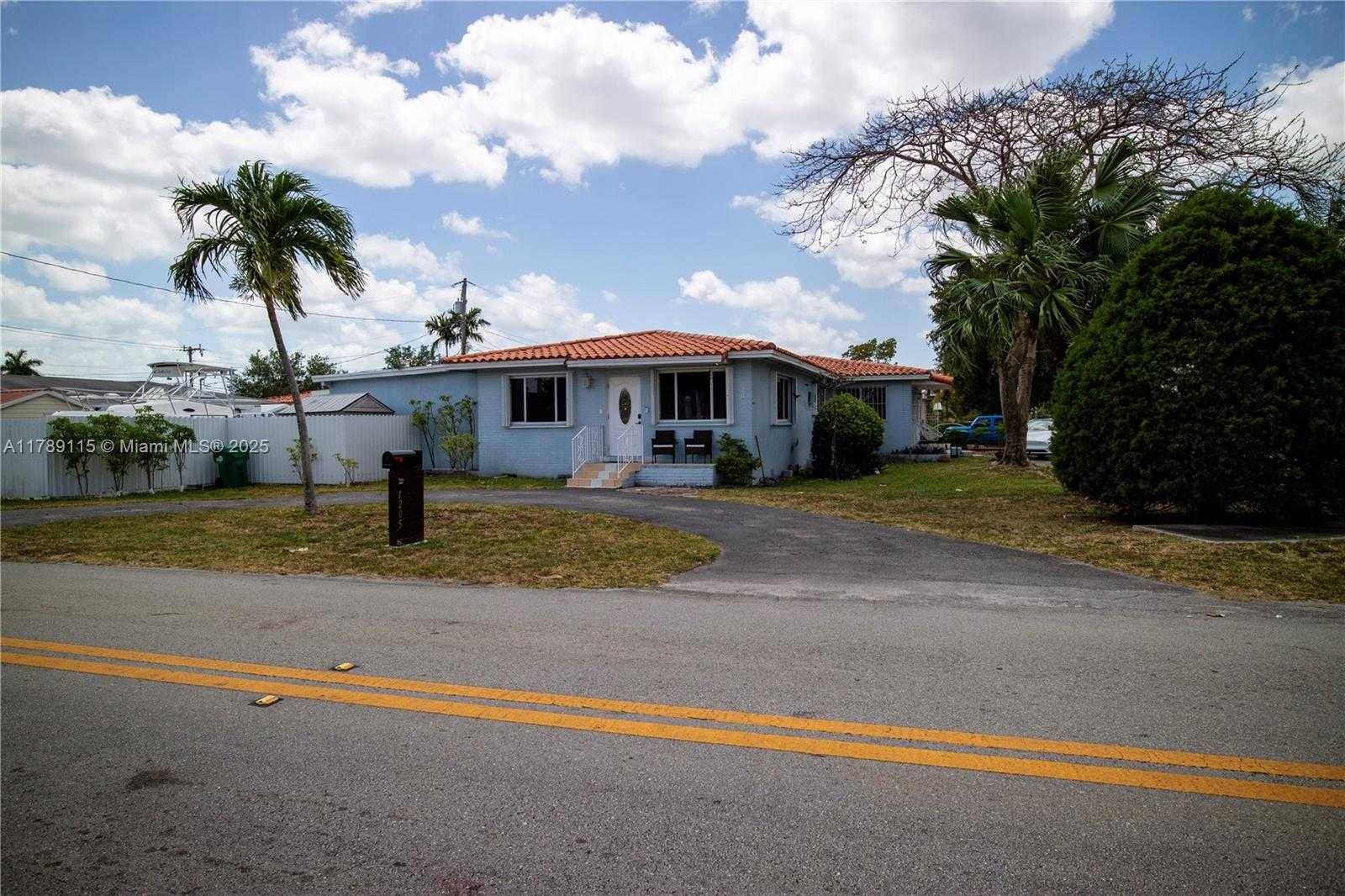 Small Image of 1205 SOUTH WEST 76TH AVE #2, Miami Number 2