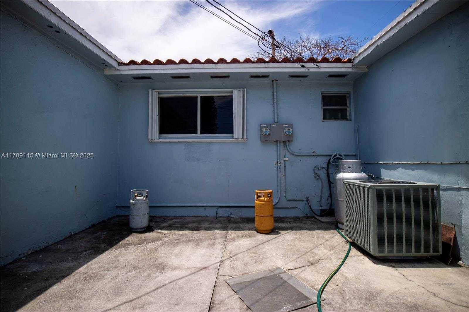Small Image of 1205 SOUTH WEST 76TH AVE #2, Miami Number 23