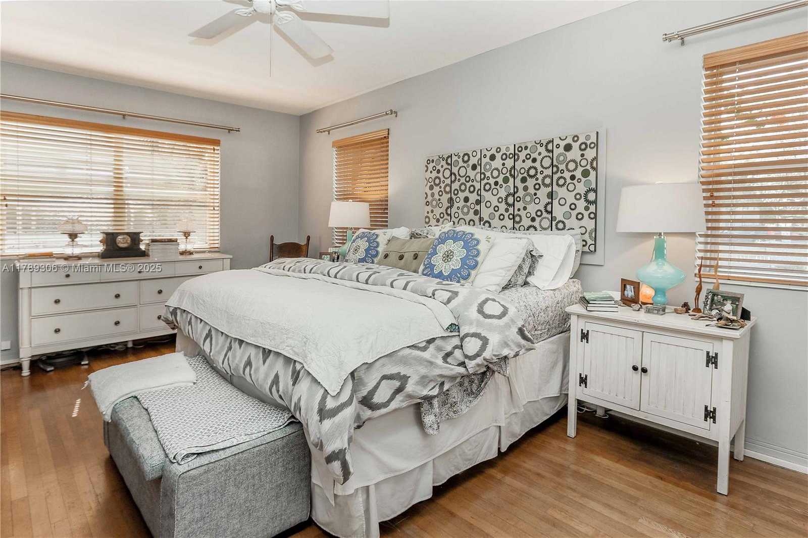 Small Image of 2535 LINCOLN ST, Hollywood Number 22