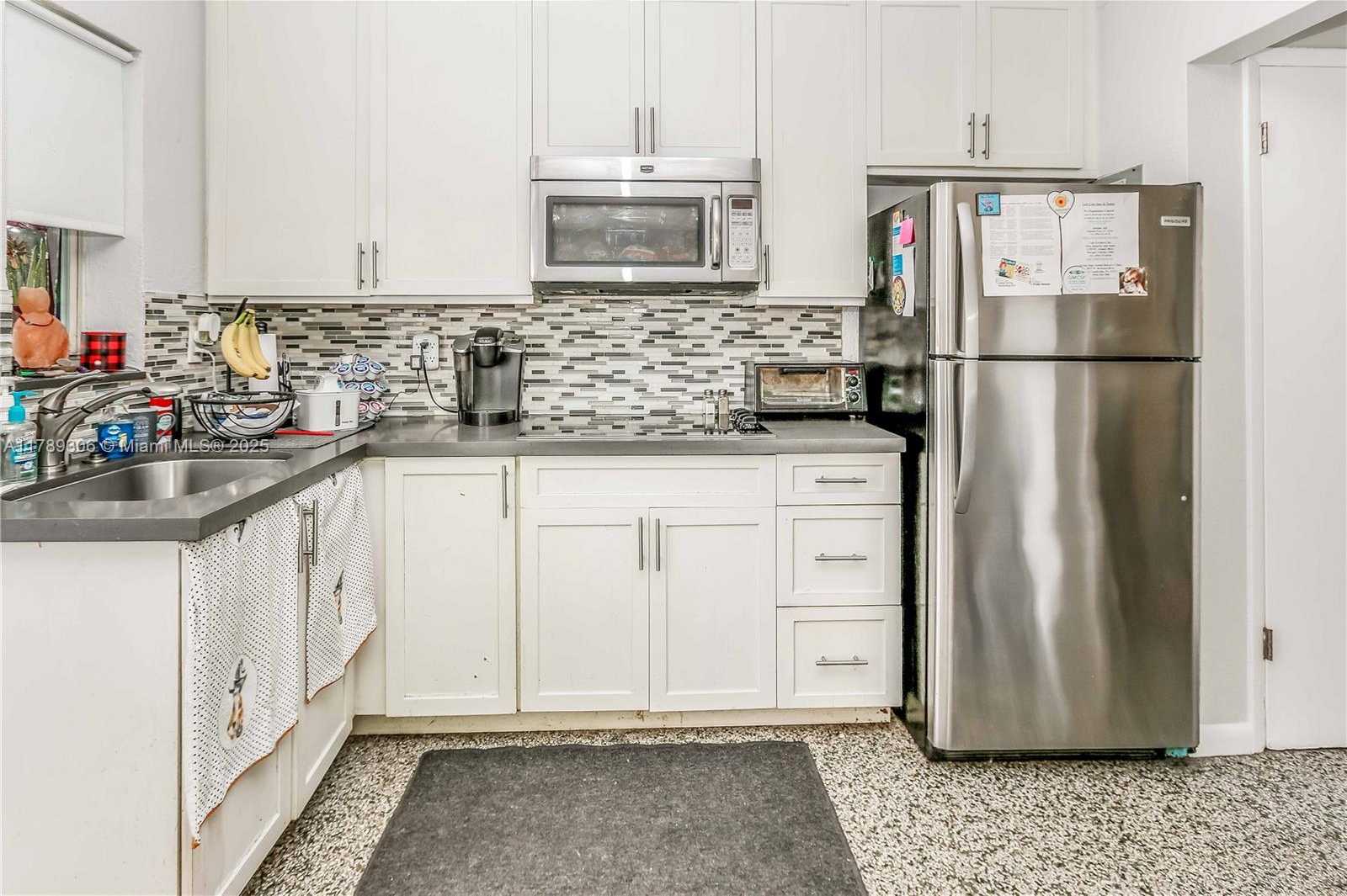 Small Image of 2535 LINCOLN ST, Hollywood Number 43