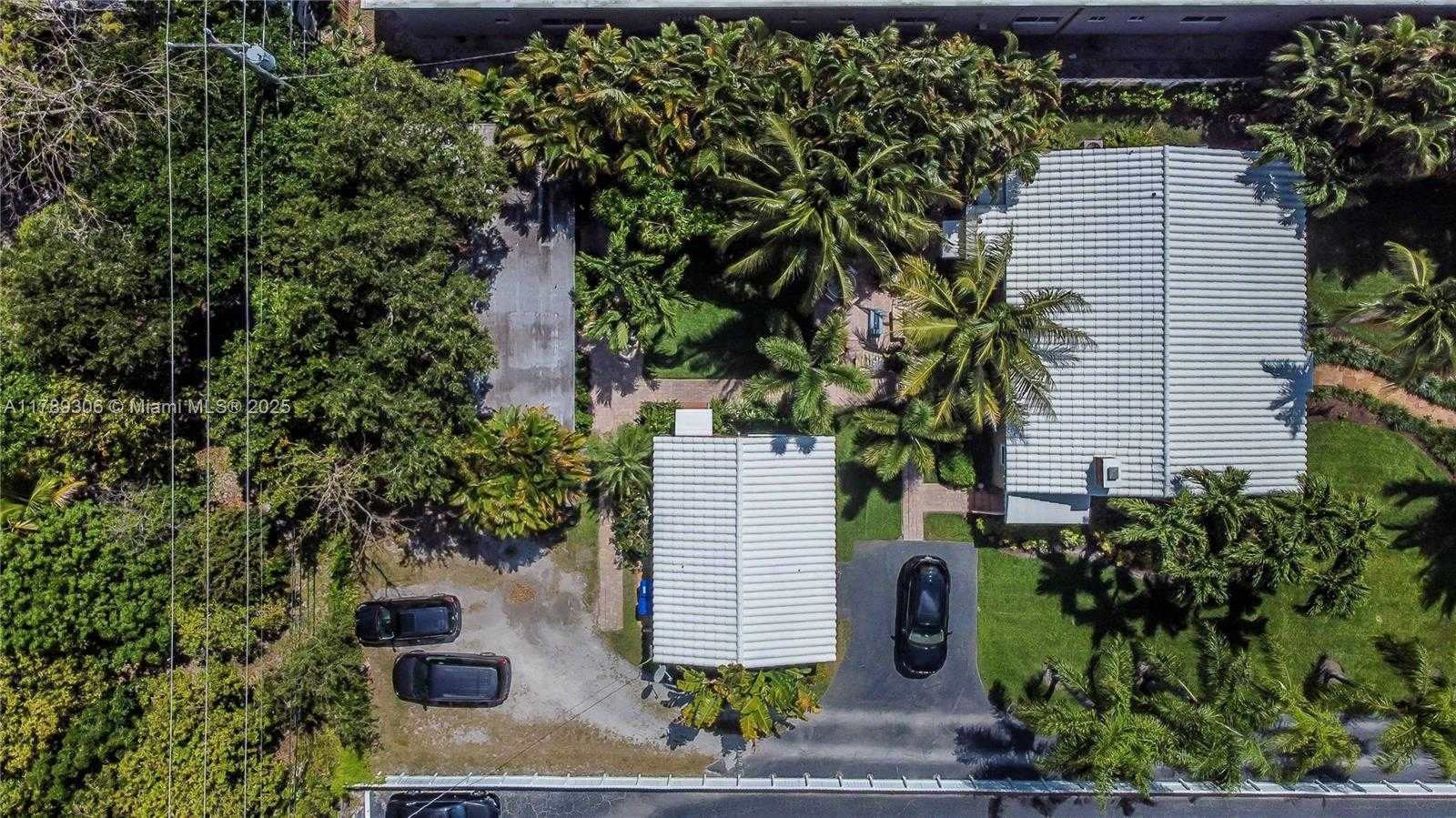 Small Image of 2535 LINCOLN ST, Hollywood Number 55