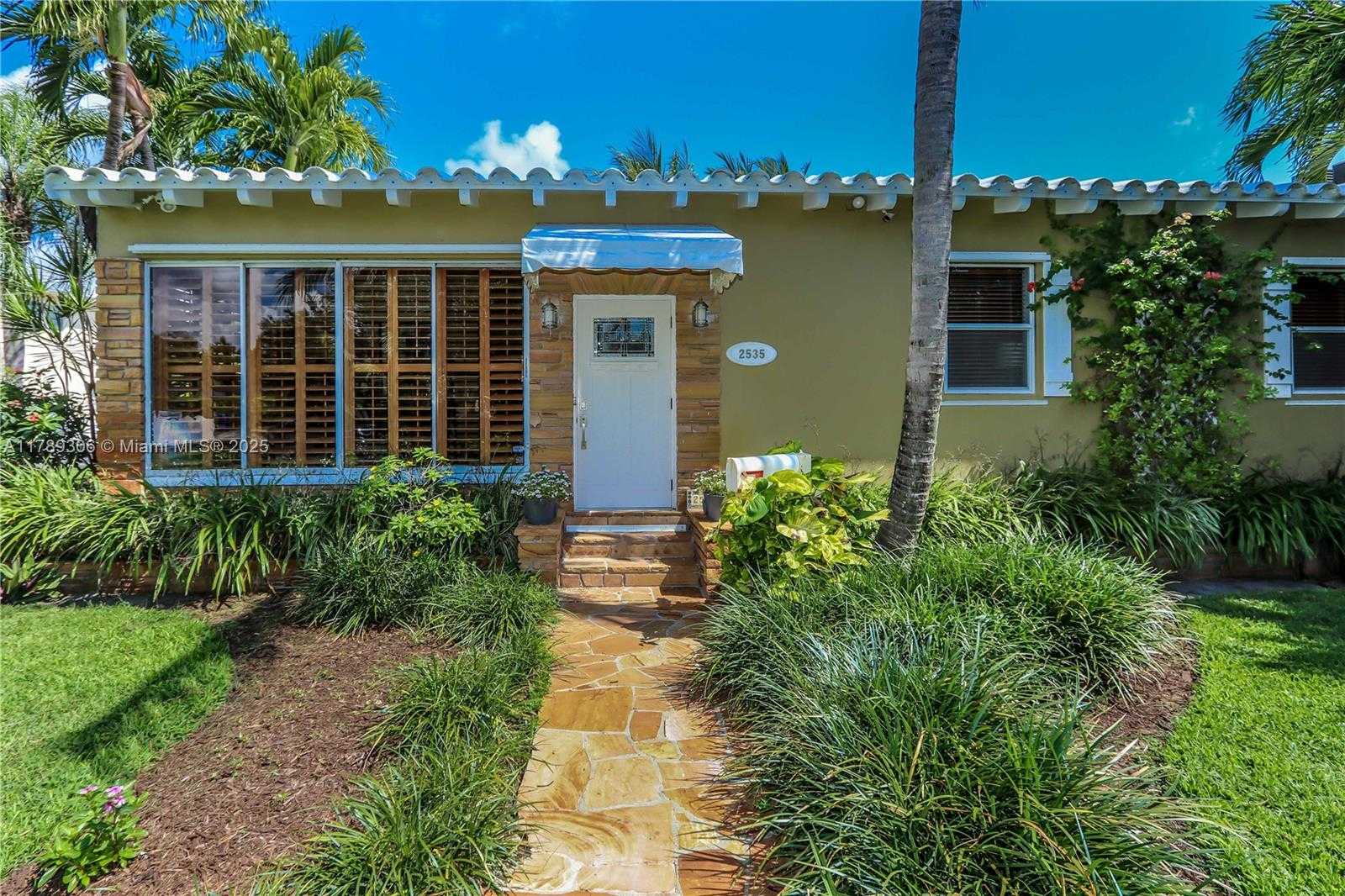 Small Image of 2535 LINCOLN ST, Hollywood Number 56