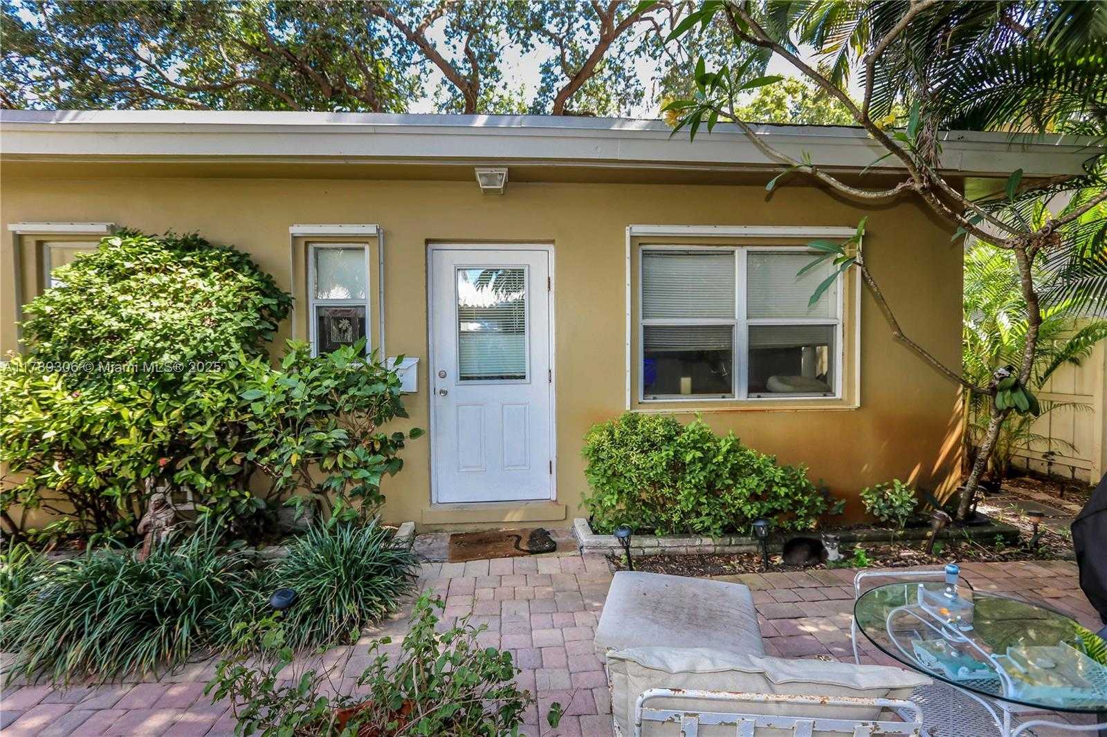 Small Image of 2535 LINCOLN ST, Hollywood Number 75