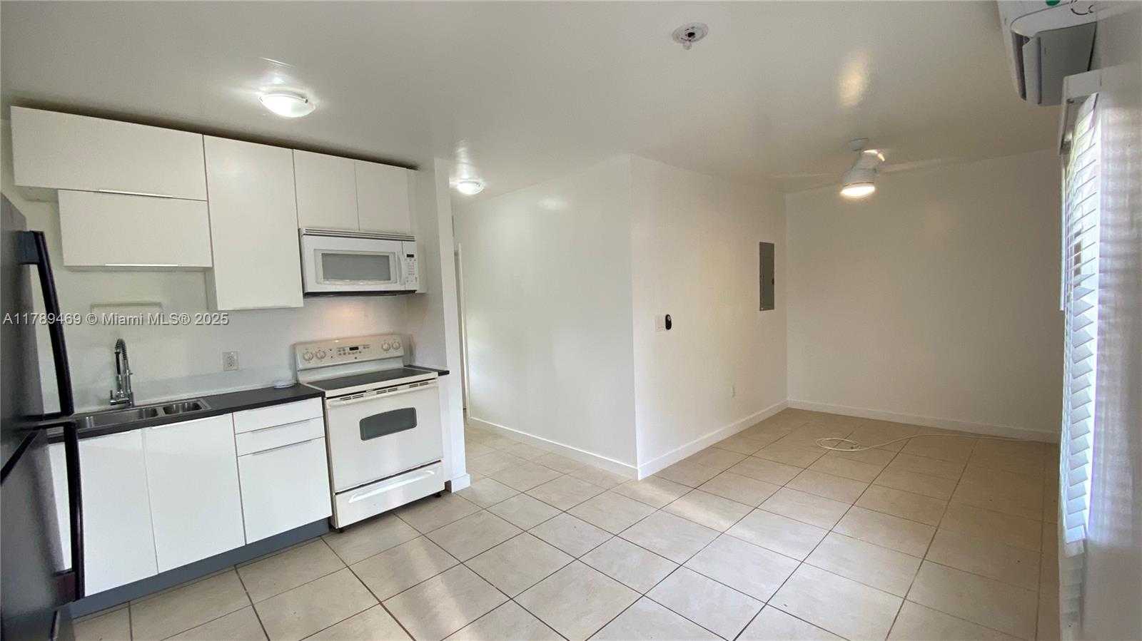 Small Image of 3058 NORTH WEST 61ST ST #2, Miami Number 12