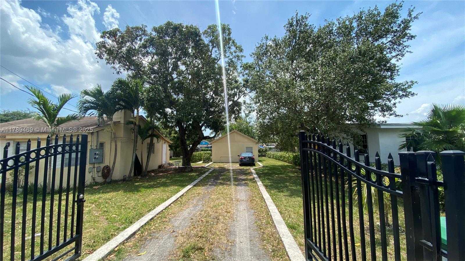 Small Image of 3058 NORTH WEST 61ST ST #2, Miami Number 2