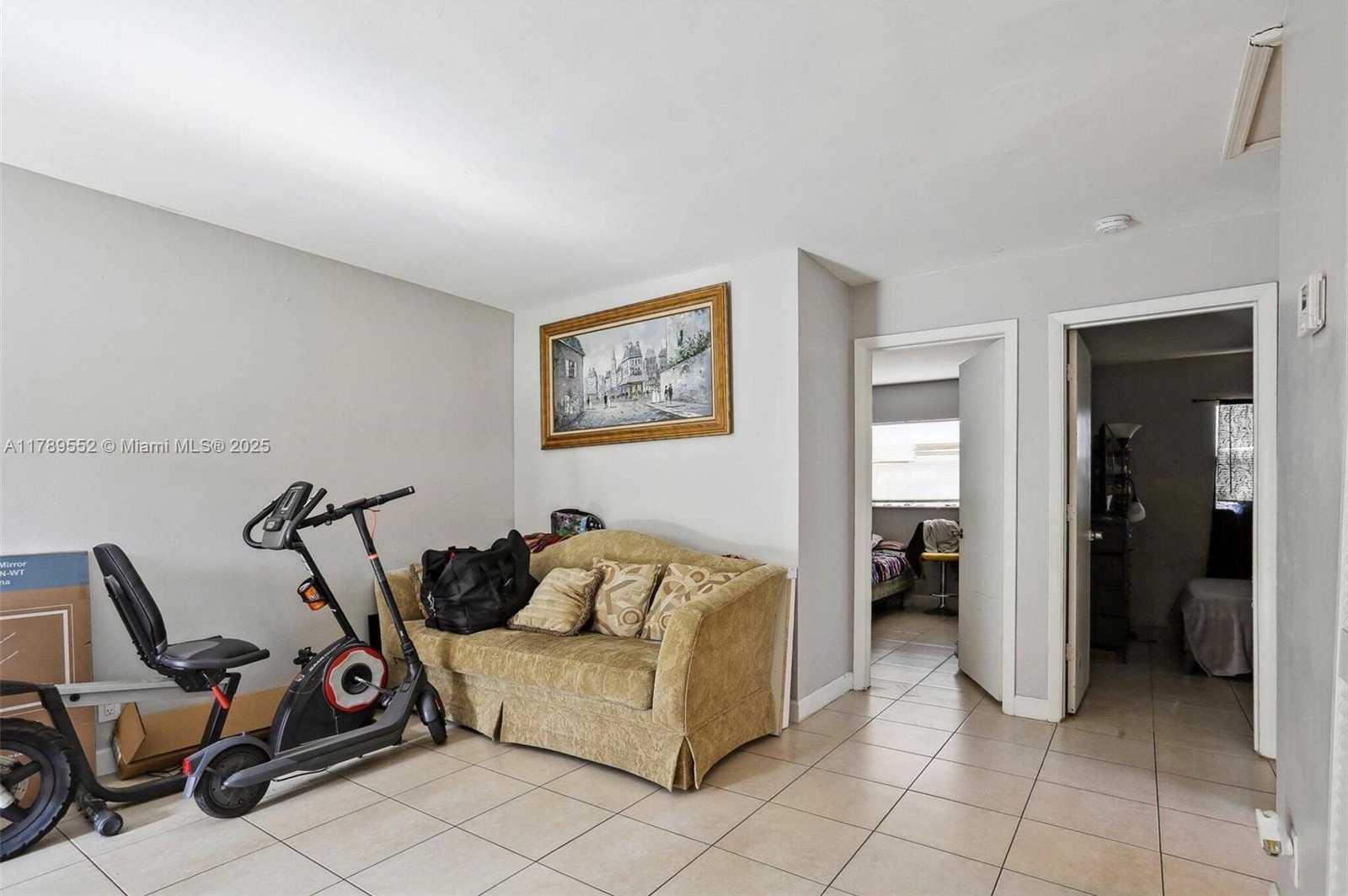 Small Image of 231 SOUTH WEST 8TH CT, Pompano Beach Number 13
