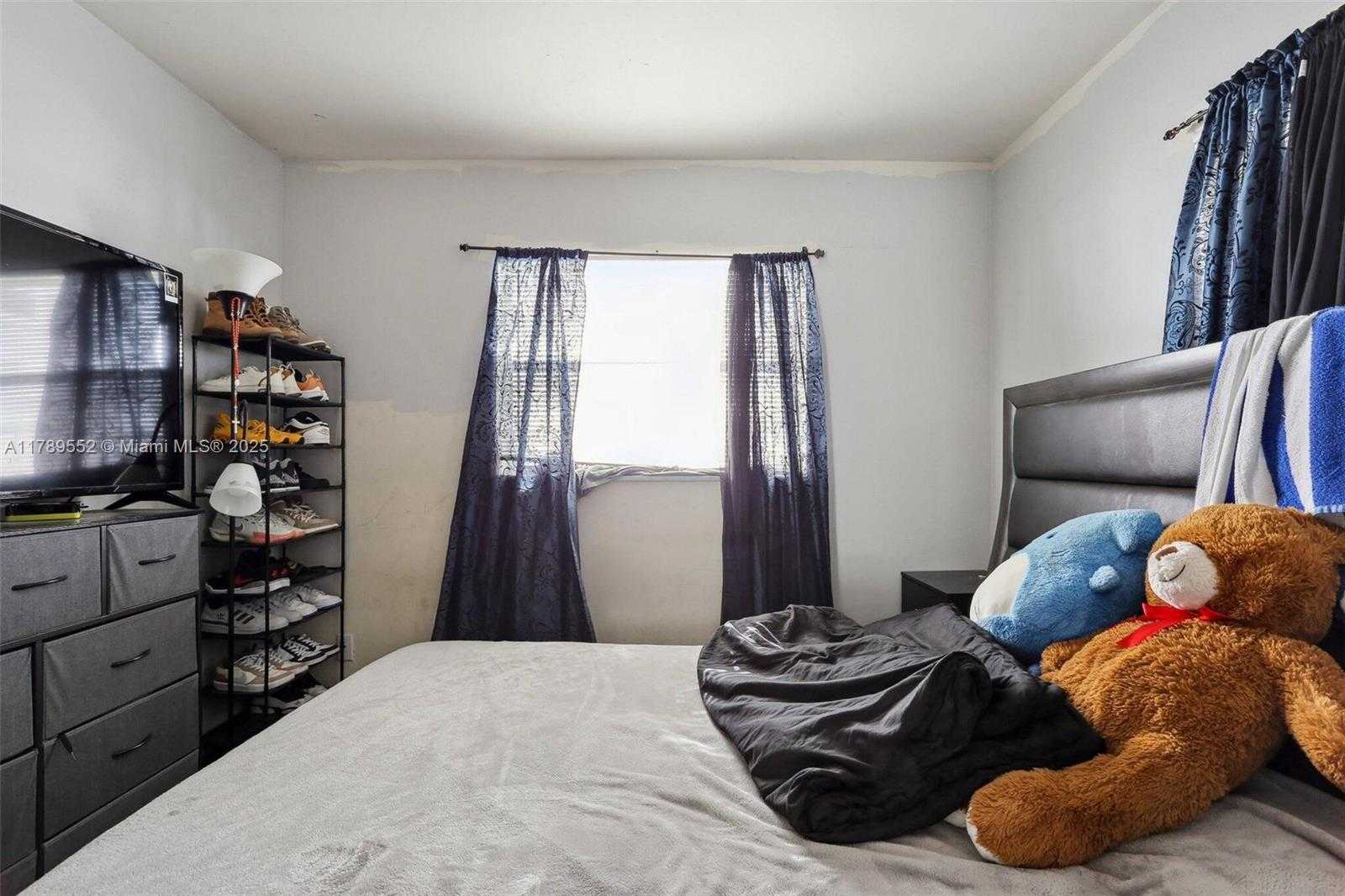 Small Image of 231 SOUTH WEST 8TH CT, Pompano Beach Number 18