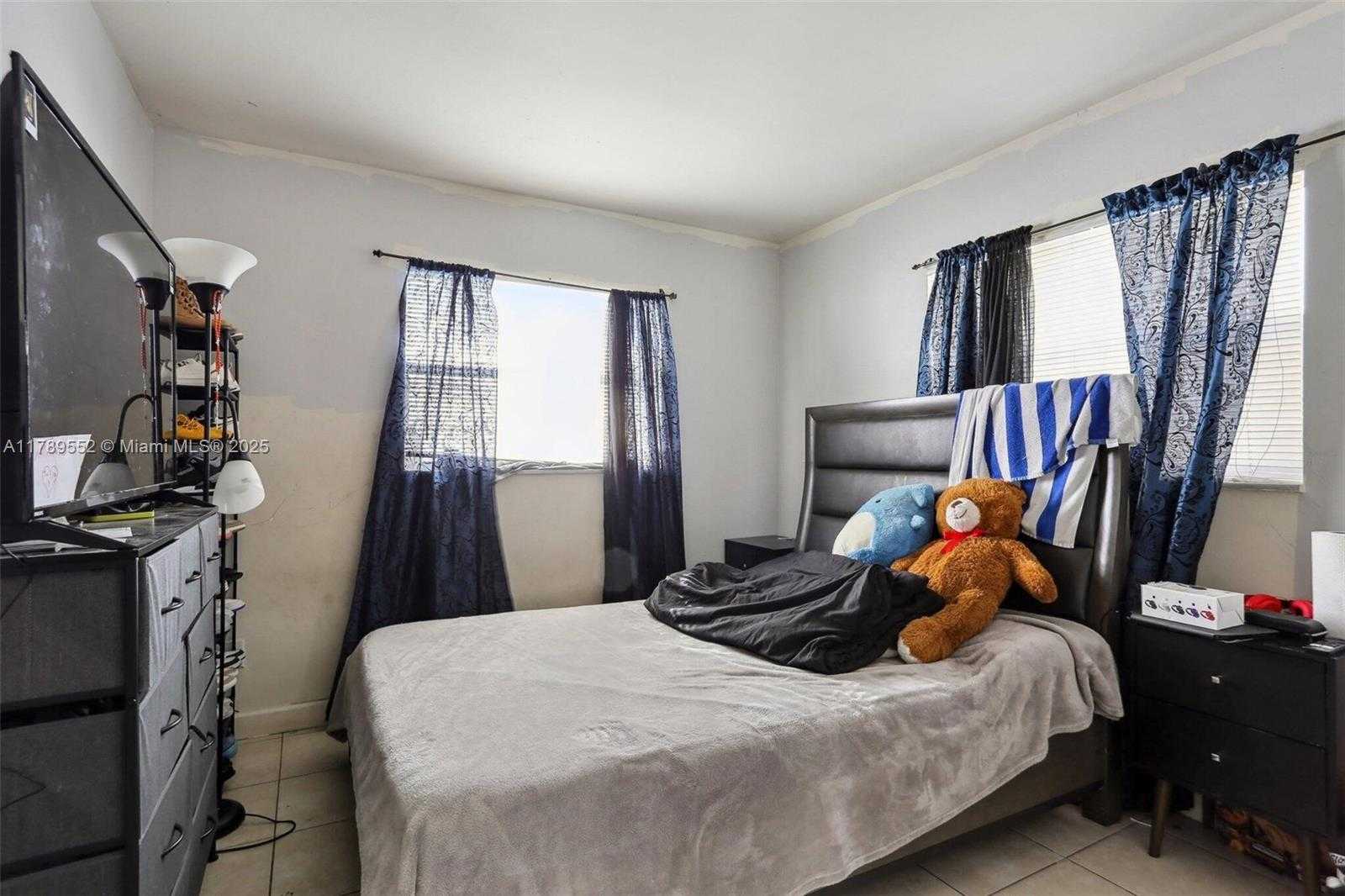 Small Image of 231 SOUTH WEST 8TH CT, Pompano Beach Number 19