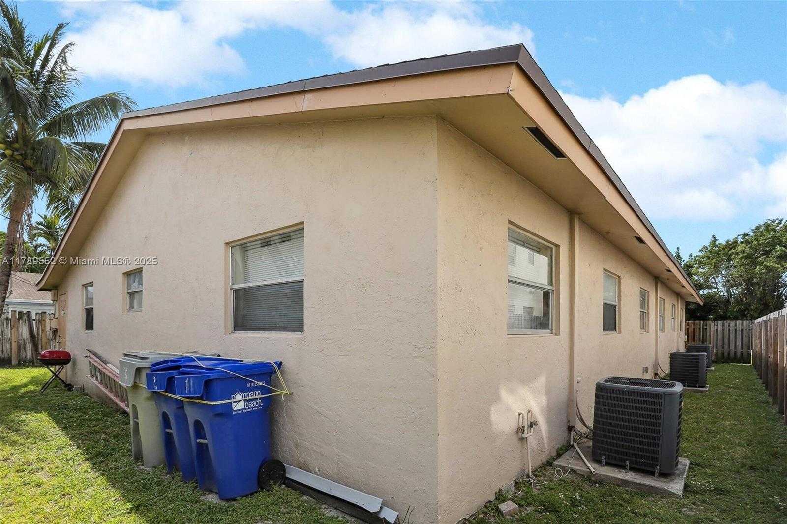 Small Image of 231 SOUTH WEST 8TH CT, Pompano Beach Number 30