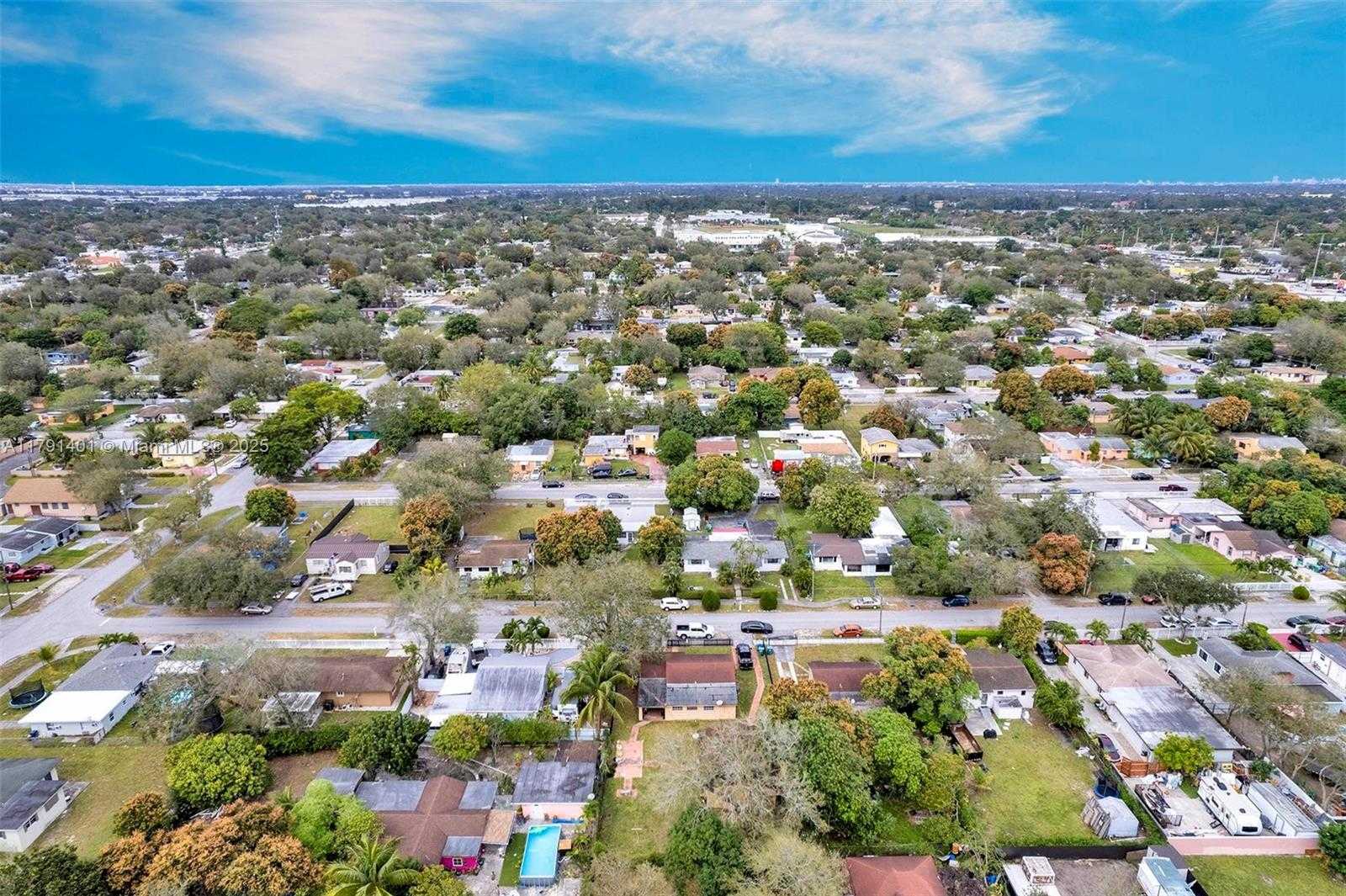 Small Image of 1900 NORTH WEST 88TH ST, Miami Number 30
