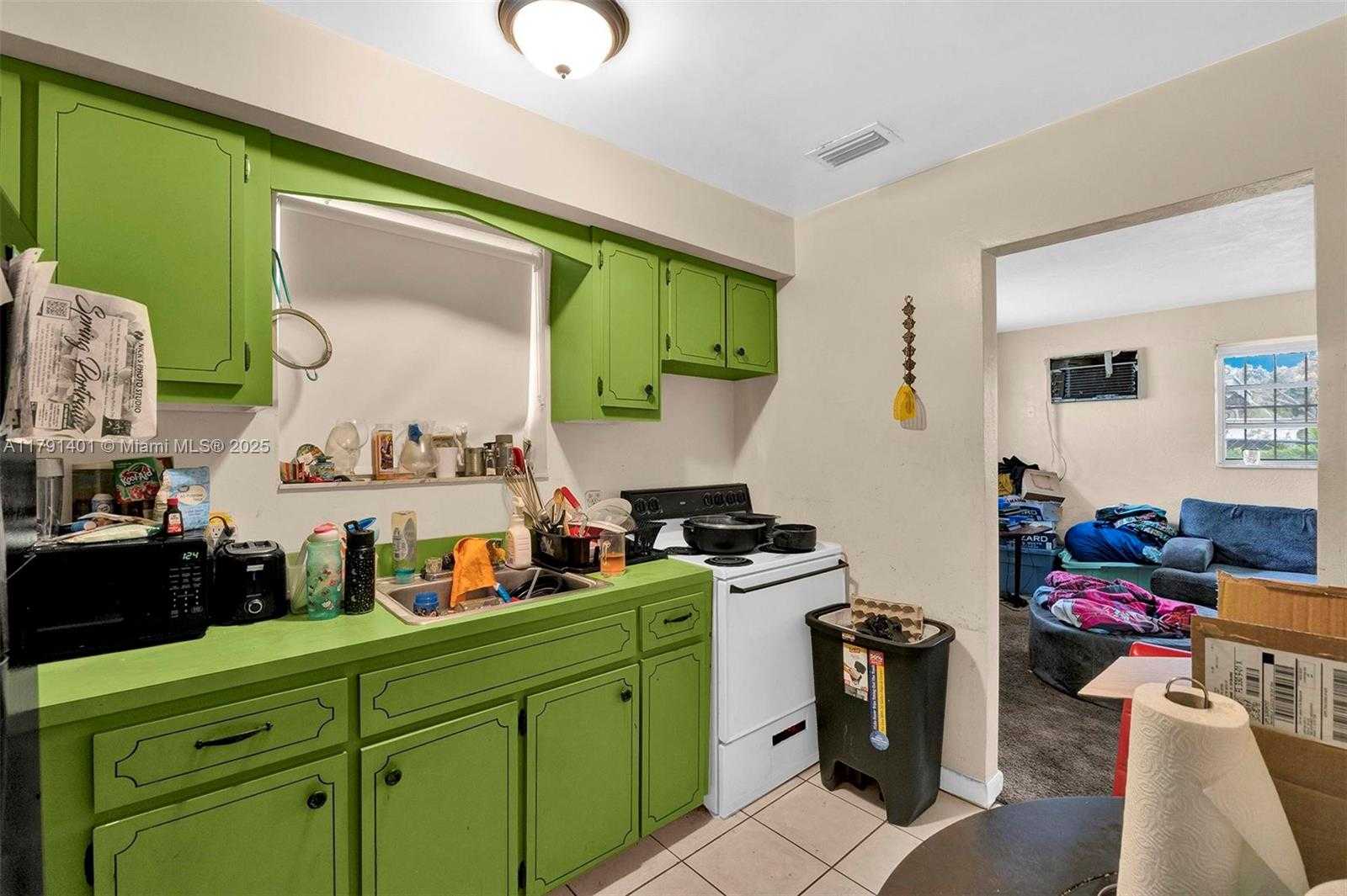 Small Image of 1900 NORTH WEST 88TH ST, Miami Number 6