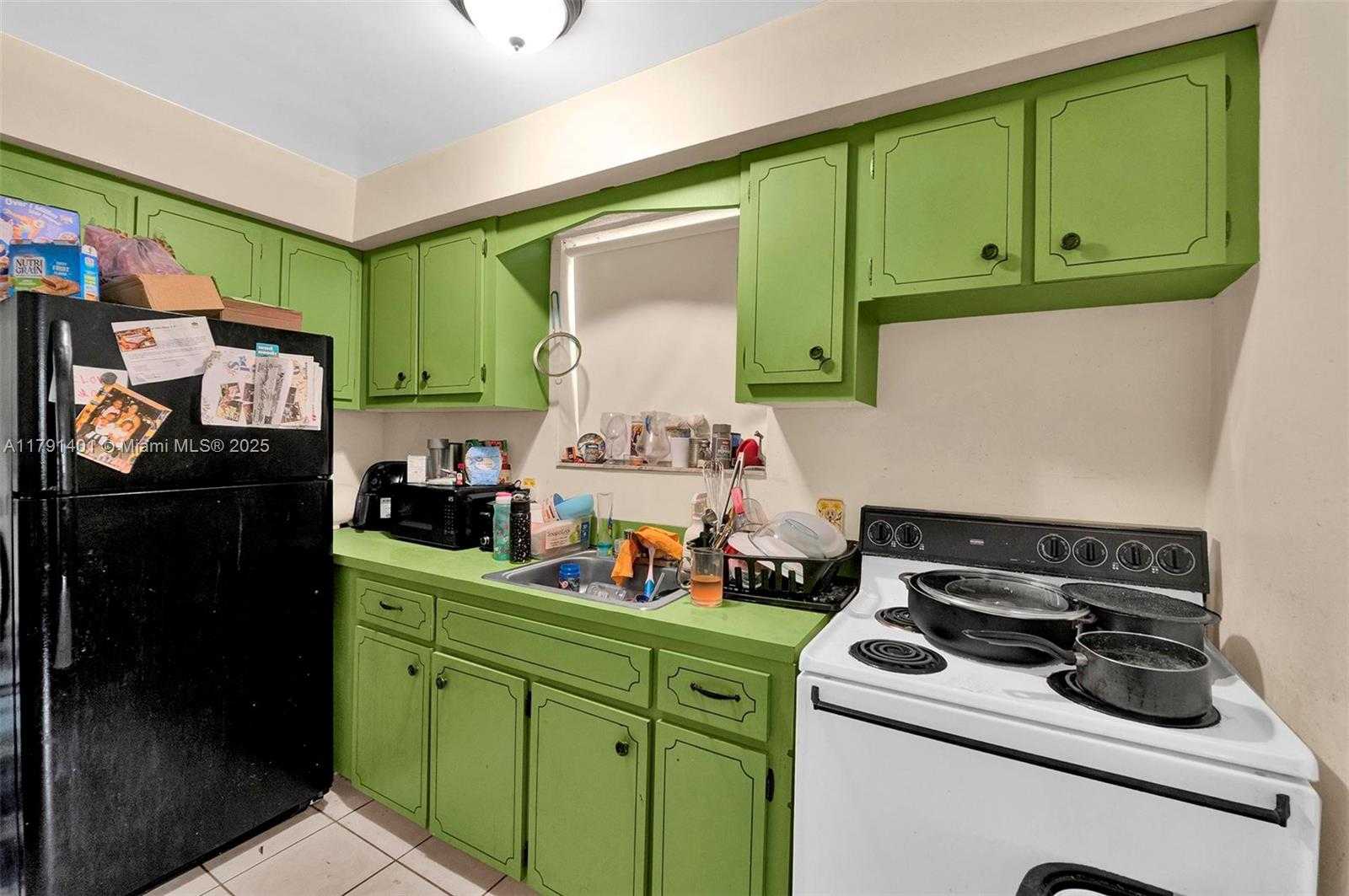 Small Image of 1900 NORTH WEST 88TH ST, Miami Number 7