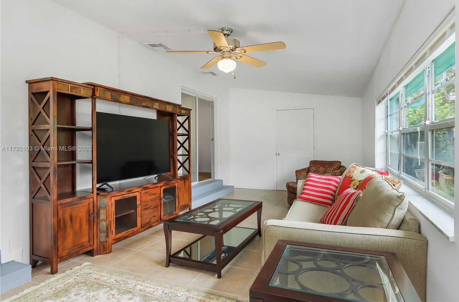 Small Image of 1115 HERNANDO ST #2, Fort Pierce Number 19