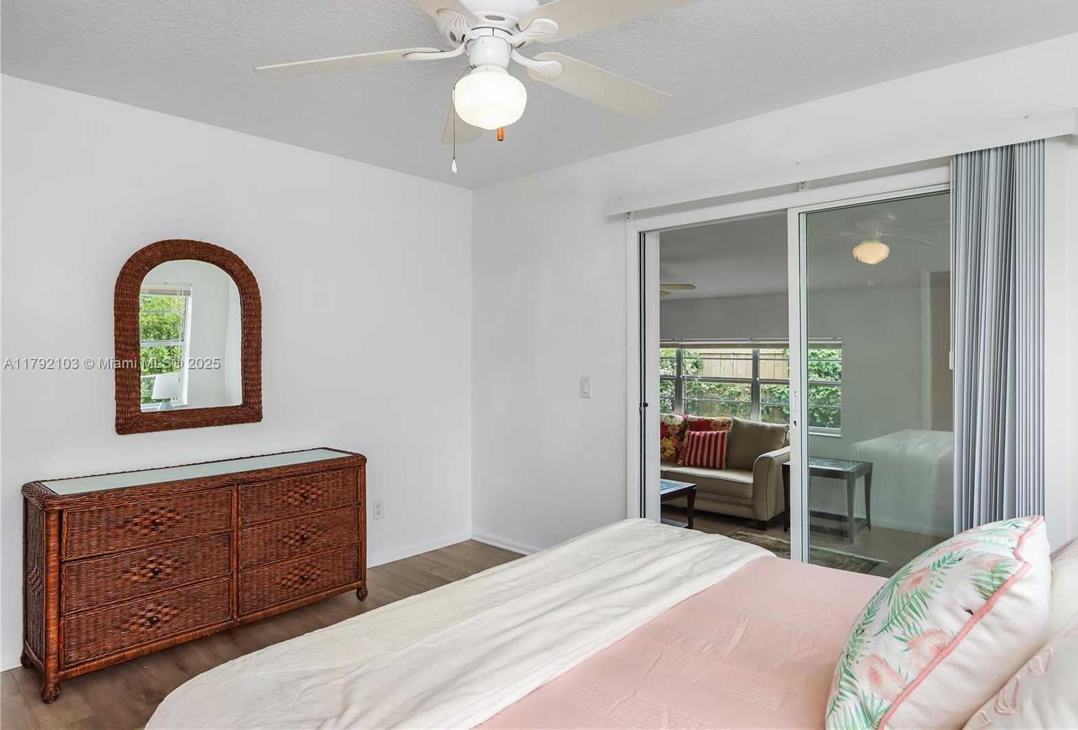 Small Image of 1115 HERNANDO ST #2, Fort Pierce Number 23