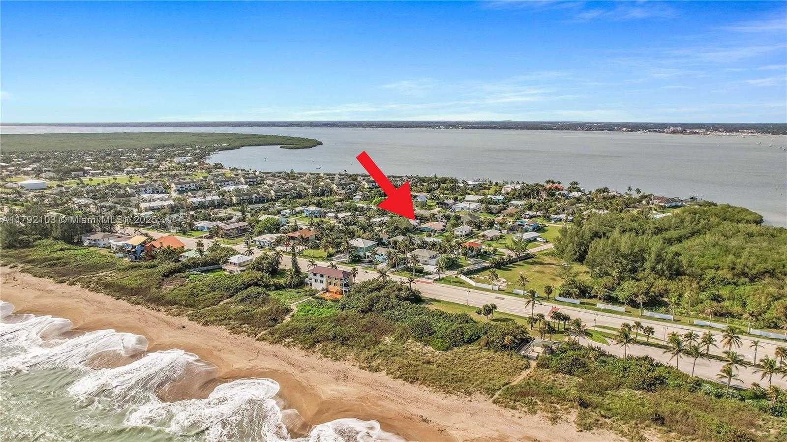 Small Image of 1115 HERNANDO ST #2, Fort Pierce Number 7