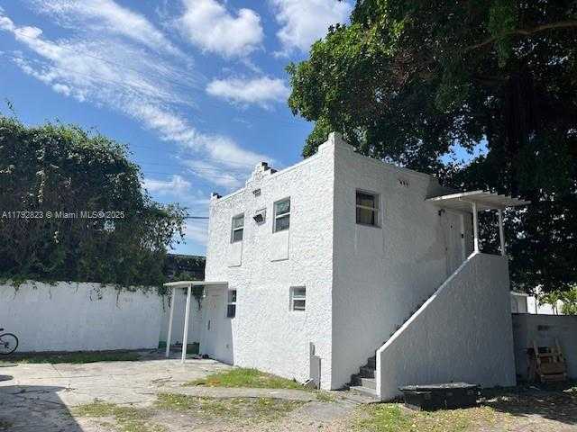 Small Image of 5434 NORTH WEST 5TH AVE, Miami Number 5
