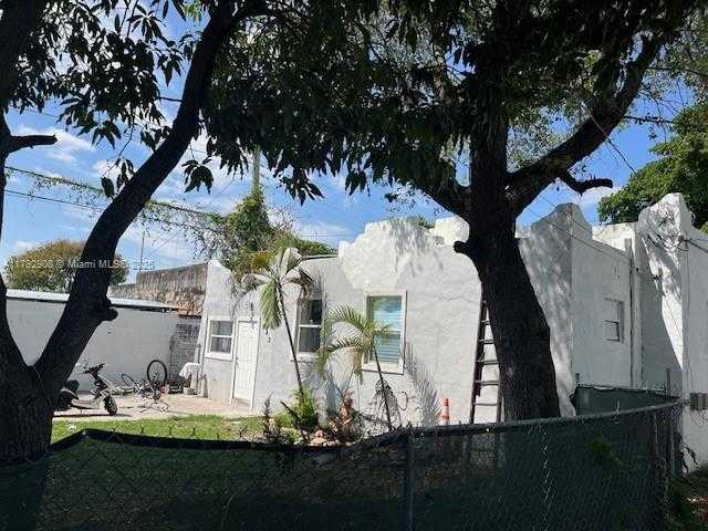 Small Image of 5422 NORTH WEST 5TH AVE, Miami Number 4