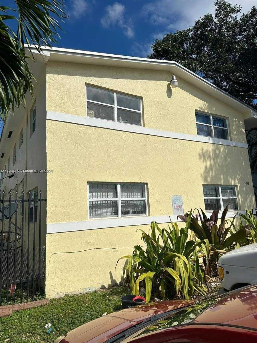 Small Image of 1243 NORTH WEST 61ST ST, Miami Number 3