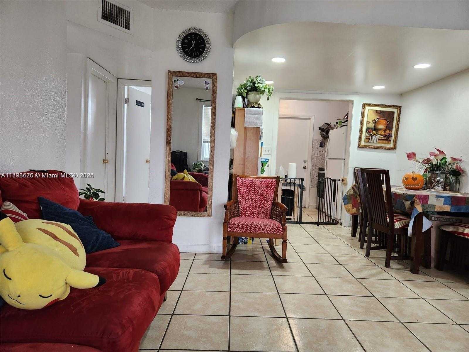 Small Image of 1243 NORTH WEST 61ST ST, Miami Number 4