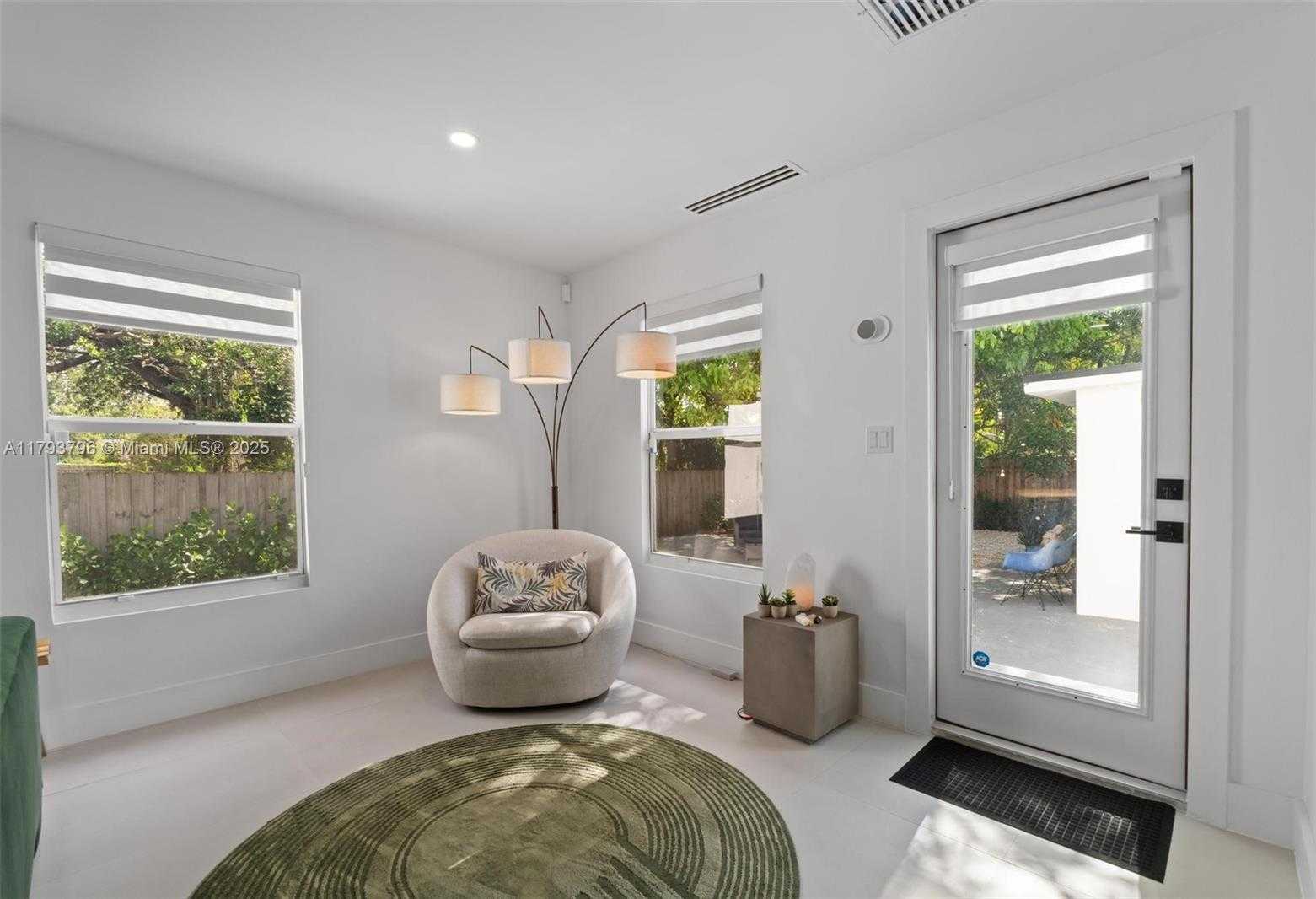Small Image of 4430 NORTH WEST 1 AVE #2, Miami Number 11