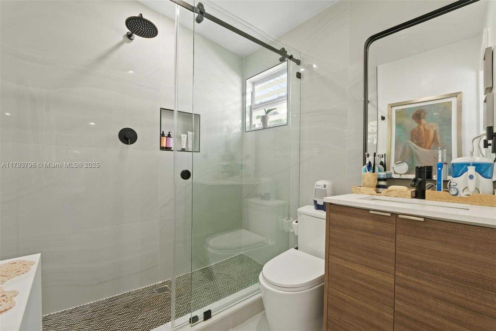 Small Image of 4430 NORTH WEST 1 AVE #2, Miami Number 34