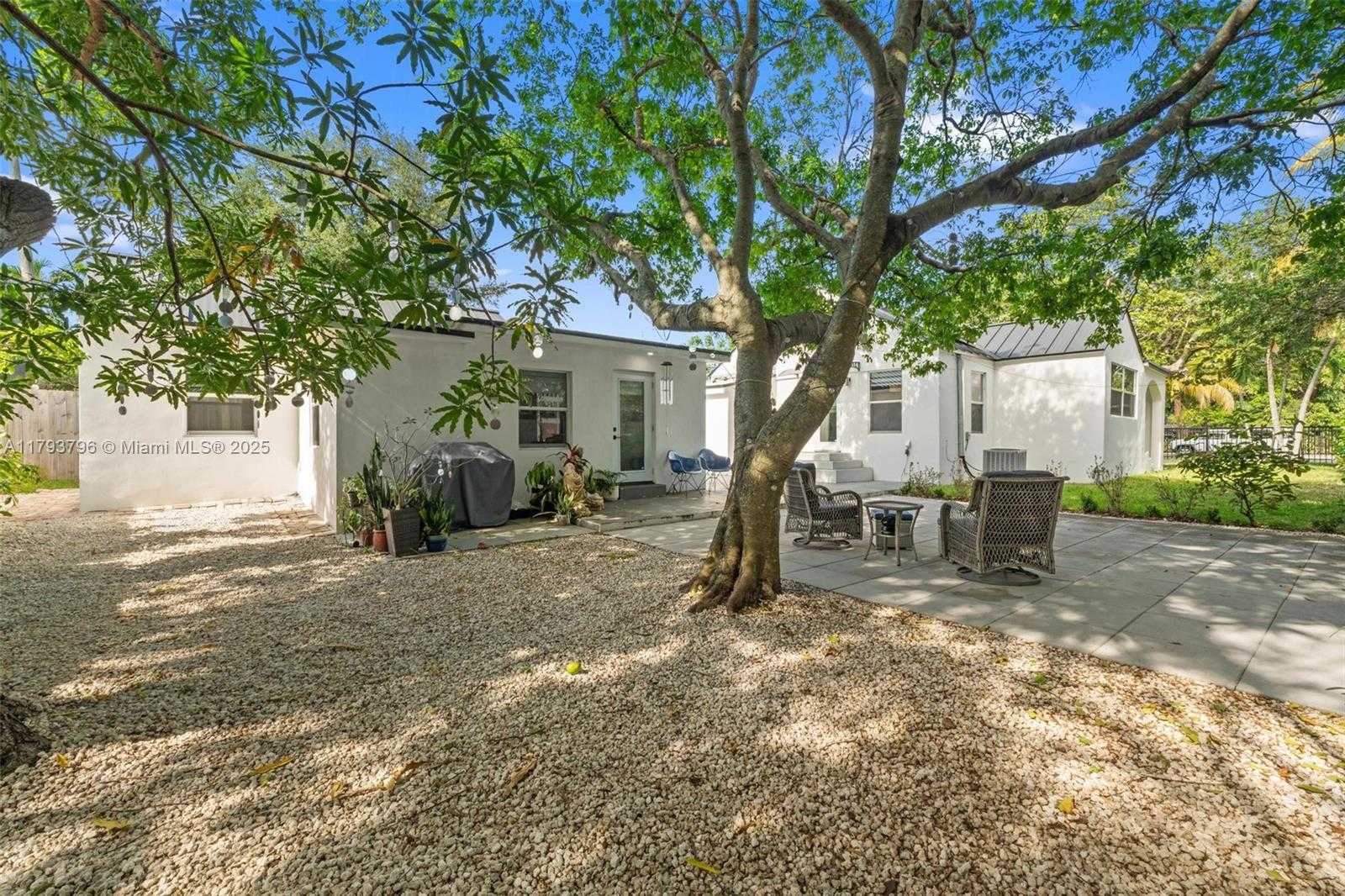 Small Image of 4430 NORTH WEST 1 AVE #2, Miami Number 36