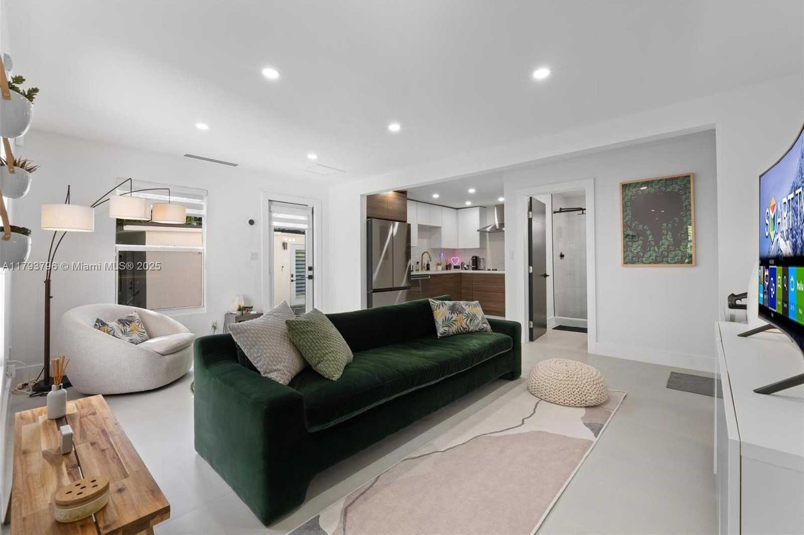 Small Image of 4430 NORTH WEST 1 AVE #2, Miami Number 7