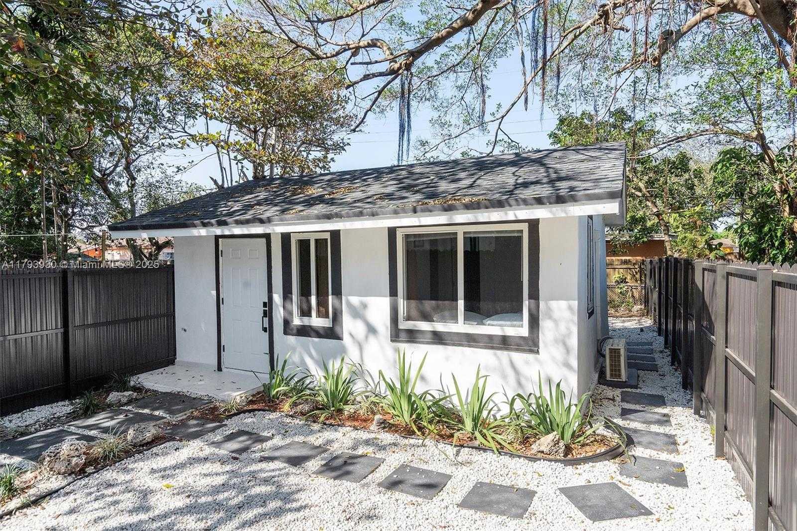 Small Image of 1045 NORTH WEST 55TH TER #2, Miami Number 21