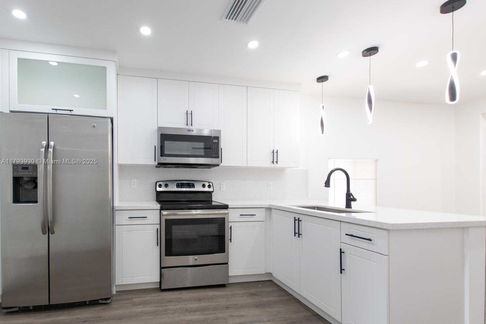 Small Image of 1045 NORTH WEST 55TH TER #2, Miami Number 3